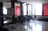 La Coiffure (Unisex Salon)