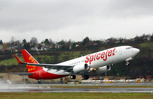 [Image: EasyVacations_Spicejet_M_1.jpg]