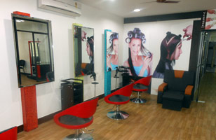 Venturo Academy & Salon for Women