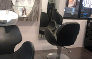 Makeover Unisex Salon @ FC Road