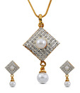 Oleva Rhombus Shaped Pearl Pendant Set