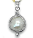 OPS. Pleasant Classy Pearl Pendant DSNP41-C