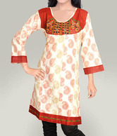 Aaneri Off White Hand Embroidered Kurti