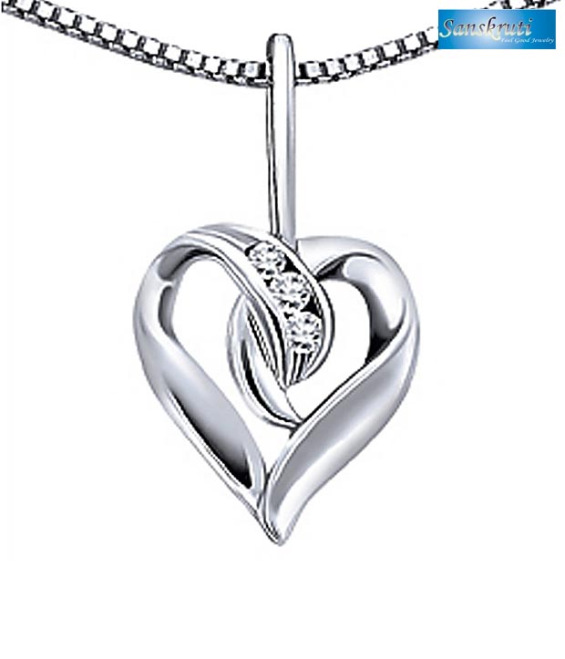 Sanskruti Exquisite Heart Shaped Diamond Pendant