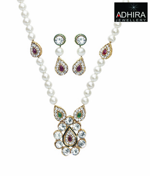 Adhira Beaded Necklace Set