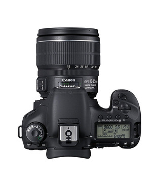 Canon EOS 7D SLR Kit 15-85IS