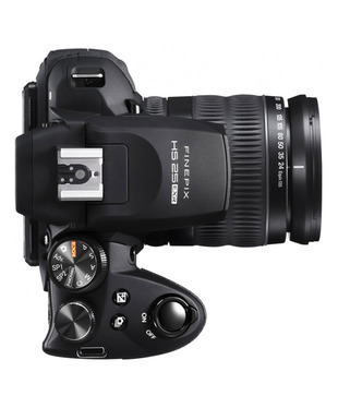 Fujifilm Finepix HS25 16MP Semi-SLR Camera (Black)
