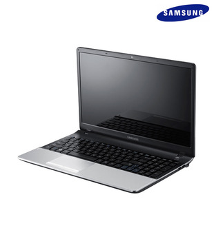 Samsung Notebook NP300E4A-A07IN (with Free Addidas Travel Bag Worth Rs.1149 + Multi Card Reader Worth Rs.245)
