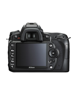Nikon D90 DSLR (Black) with AF-S 18-105mm VR Kit Lens