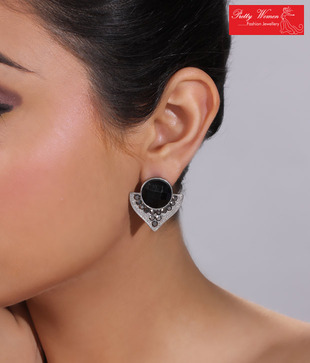 Pretty Woman Elegant Black & Silver Earrings