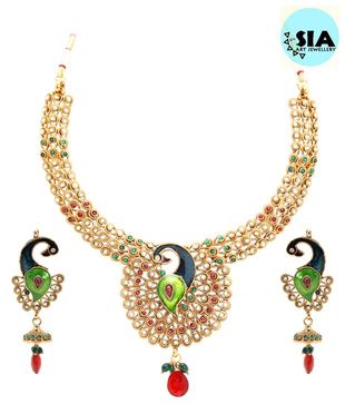 Sia Ethnic Golden Rasrawa Necklace Set