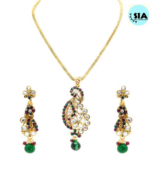 Sia Green Drop Rasrawa Pendant Set