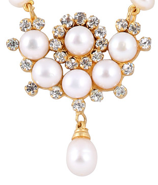 Deccan Appealing Fresh Water Pearl Necklace Set